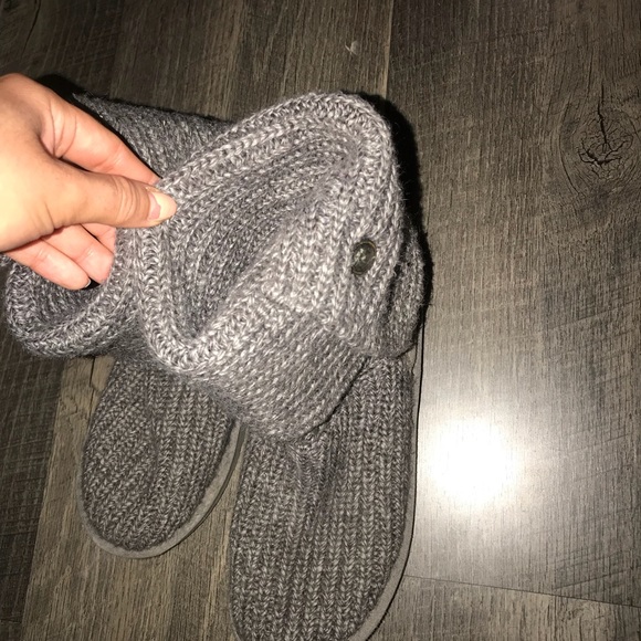 uggs - Picture 3 of 5